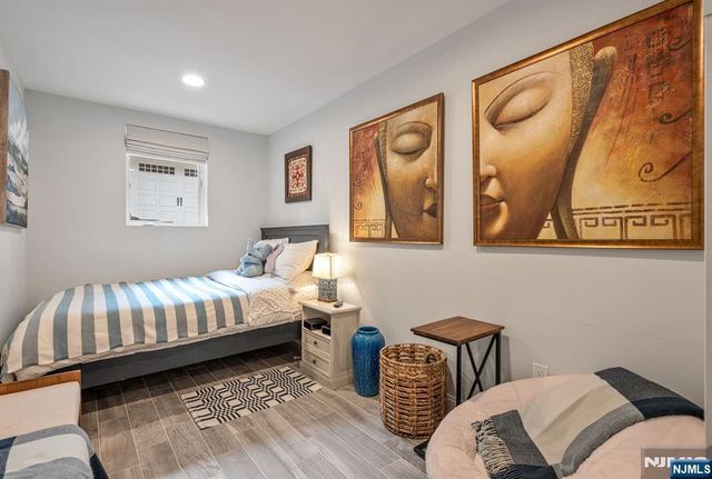 52 Bliss Avenue, Tenafly, NJ 07670
