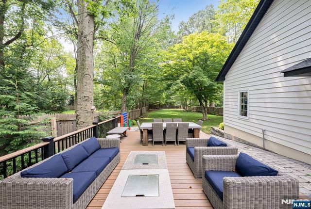 52 Bliss Avenue, Tenafly, NJ 07670