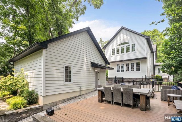 52 Bliss Avenue, Tenafly, NJ 07670