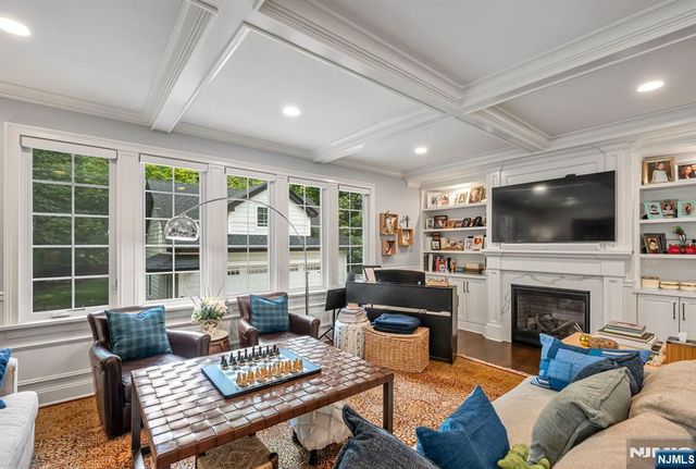 52 Bliss Avenue, Tenafly, NJ 07670