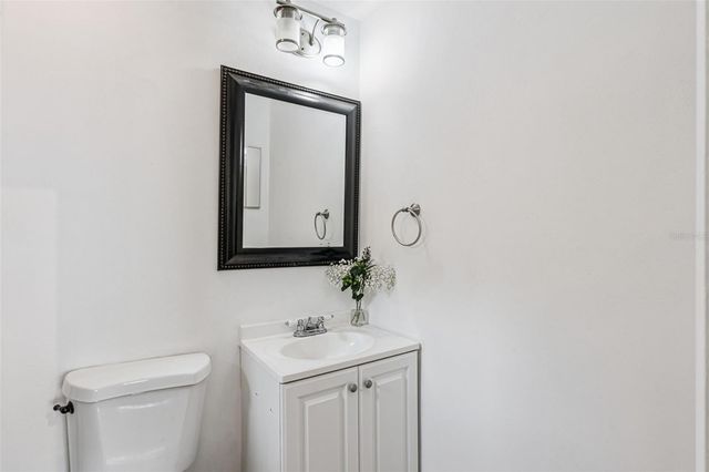 596 SWALLOW COURT, Apopka, FL 32712