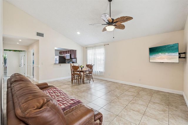 596 SWALLOW COURT, Apopka, FL 32712