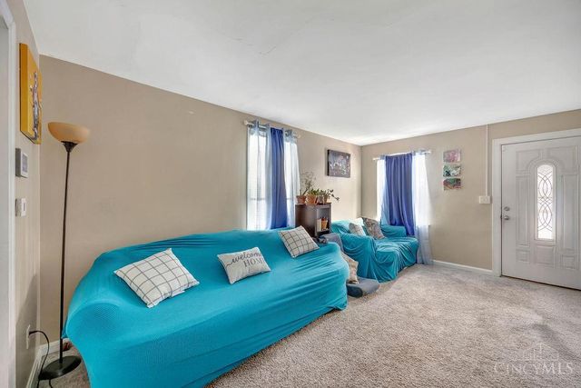 2030 Emerson Avenue, Cincinnati, OH 45239