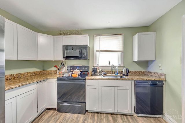 2030 Emerson Avenue, Cincinnati, OH 45239