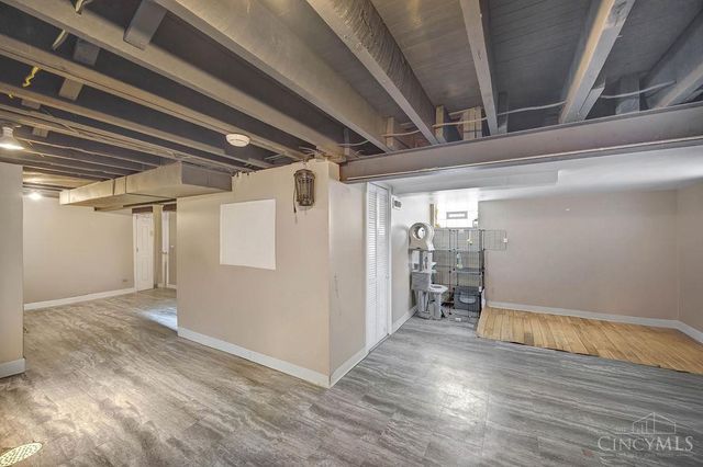 2030 Emerson Avenue, Cincinnati, OH 45239