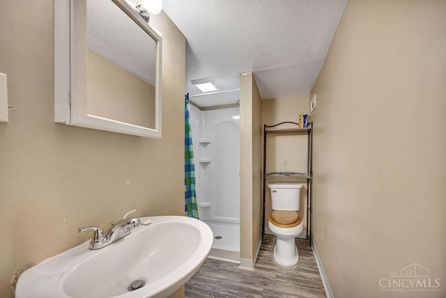 2030 Emerson Avenue, Cincinnati, OH 45239