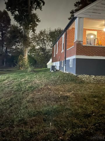 2030 Emerson Avenue, Cincinnati, OH 45239