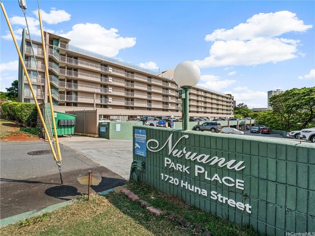 1720 Huna Street B501, Honolulu, HI 96817