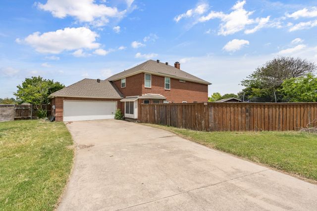 10201 Buffalo Grove Road, Fort Worth, TX 76108