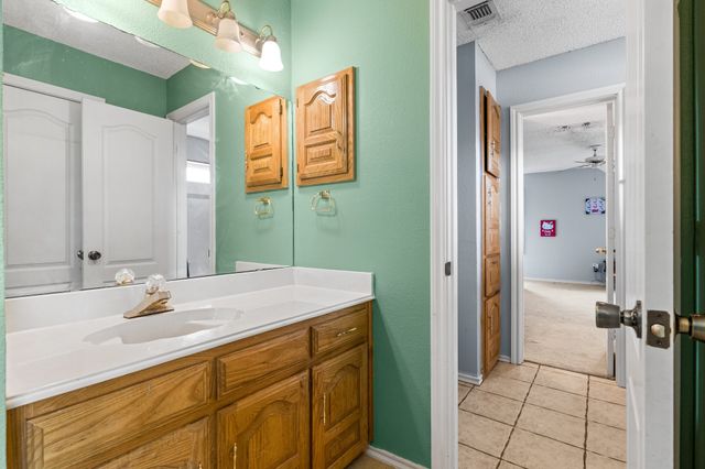 10201 Buffalo Grove Road, Fort Worth, TX 76108