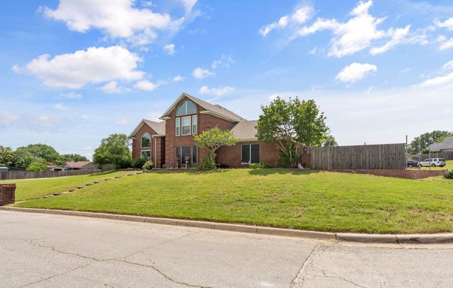 10201 Buffalo Grove Road, Fort Worth, TX 76108