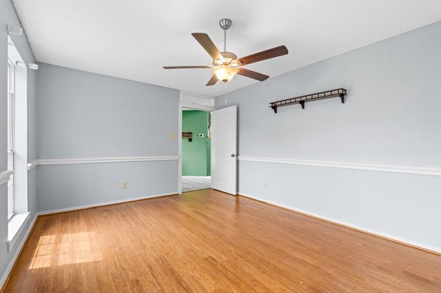 10201 Buffalo Grove Road, Fort Worth, TX 76108