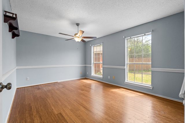 10201 Buffalo Grove Road, Fort Worth, TX 76108