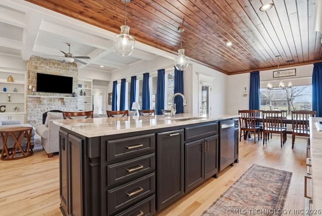 6209 S 307th East Court, Broken Arrow, OK 74014