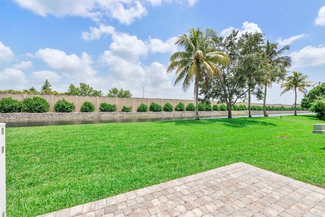 9905 NW 57th Manor, Coral Springs, FL 33076