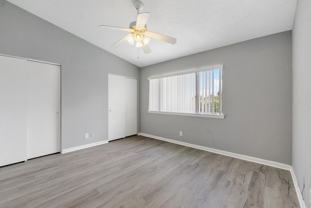 9905 NW 57th Manor, Coral Springs, FL 33076