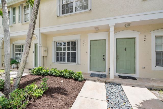 9905 NW 57th Manor, Coral Springs, FL 33076