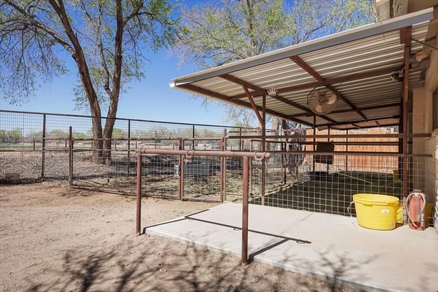 6735 Corrales Road, Corrales, NM 87048