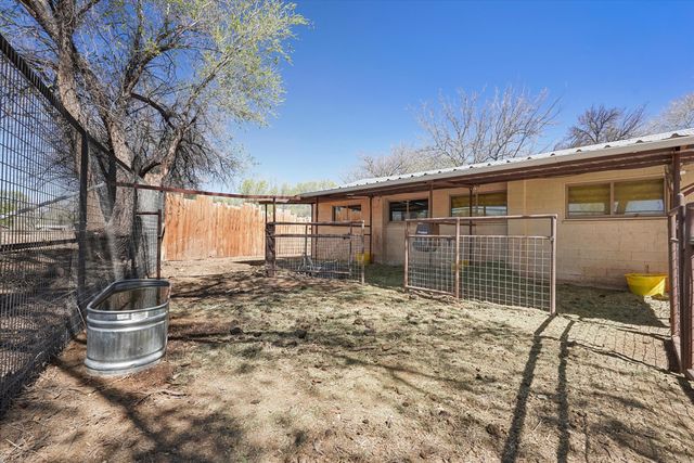 6735 Corrales Road, Corrales, NM 87048