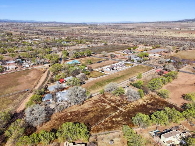 6735 Corrales Road, Corrales, NM 87048