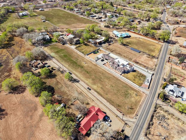 6735 Corrales Road, Corrales, NM 87048