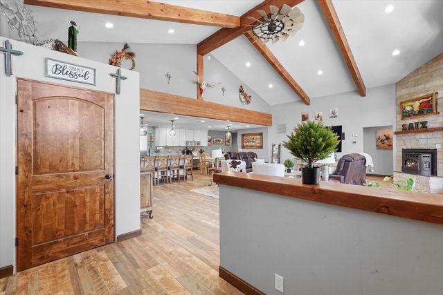 6735 Corrales Road, Corrales, NM 87048