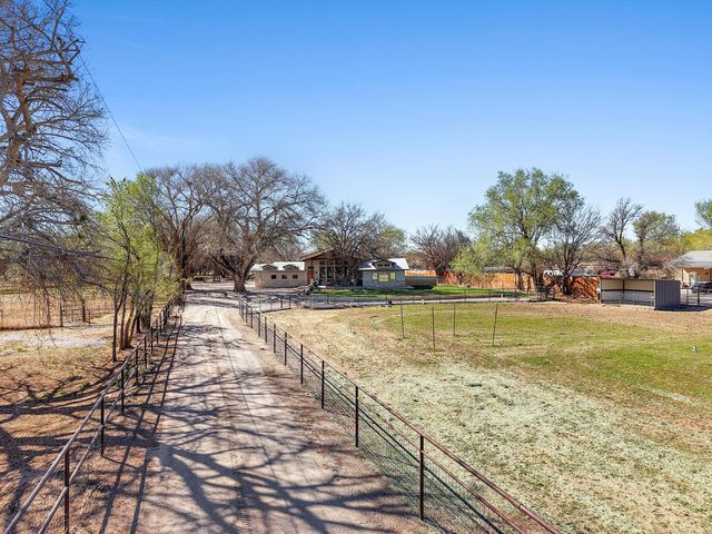 6735 Corrales Road, Corrales, NM 87048