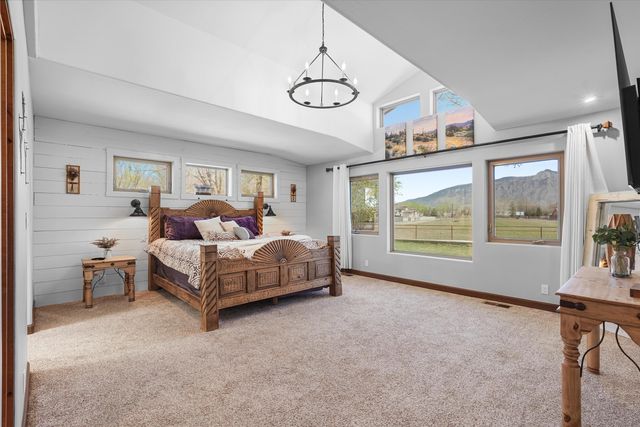 6735 Corrales Road, Corrales, NM 87048