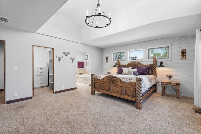 6735 Corrales Road, Corrales, NM 87048