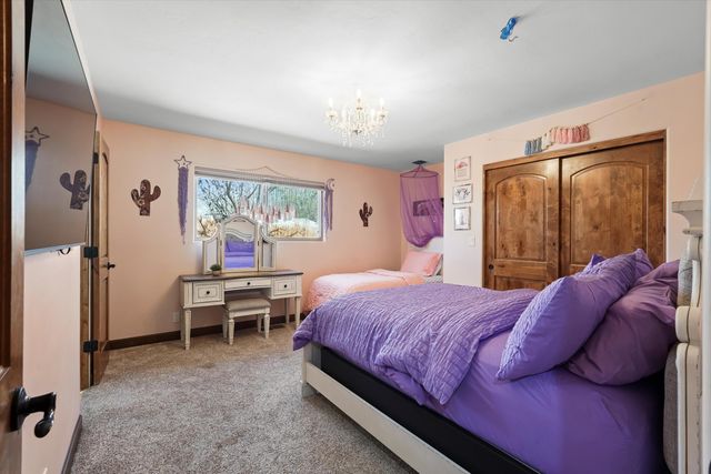 6735 Corrales Road, Corrales, NM 87048