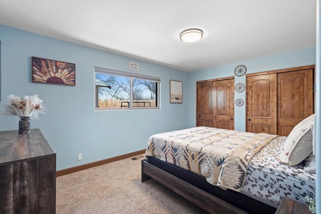 6735 Corrales Road, Corrales, NM 87048