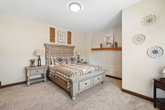 6735 Corrales Road, Corrales, NM 87048