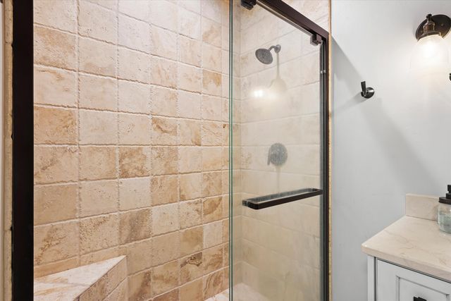 6735 Corrales Road, Corrales, NM 87048