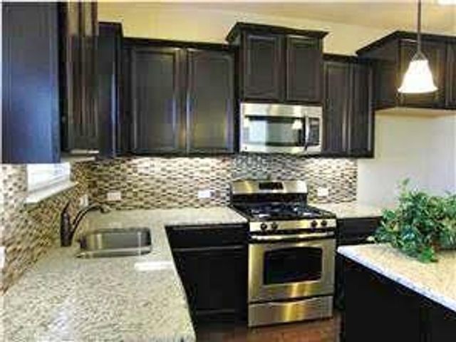 12605 W Charlies LN 219, Austin, TX 78750