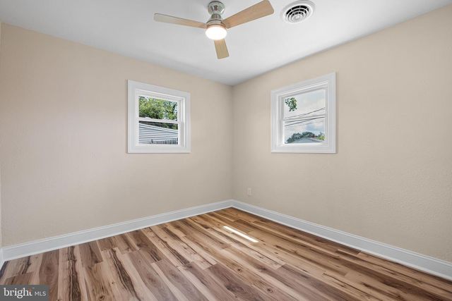 22 MEMORIAL DR, New Castle, DE 19720
