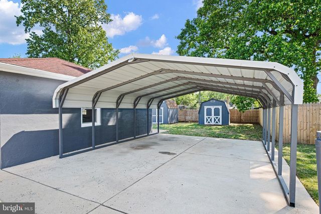 22 MEMORIAL DR, New Castle, DE 19720