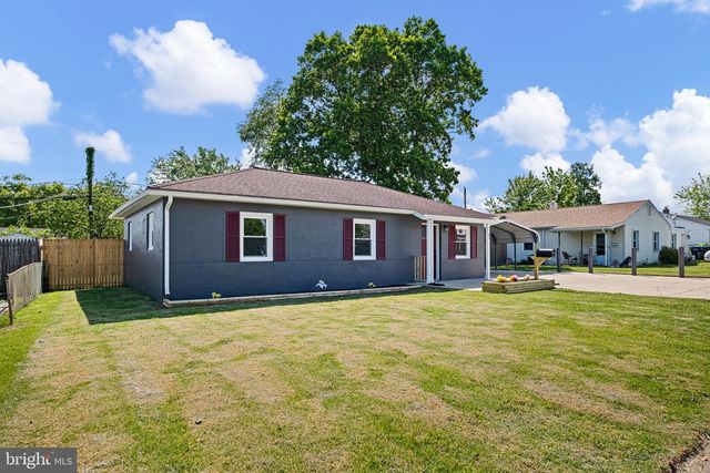 22 MEMORIAL DR, New Castle, DE 19720