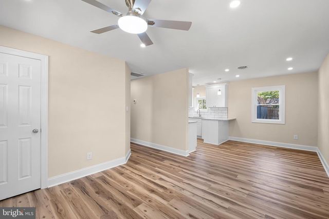 22 MEMORIAL DR, New Castle, DE 19720