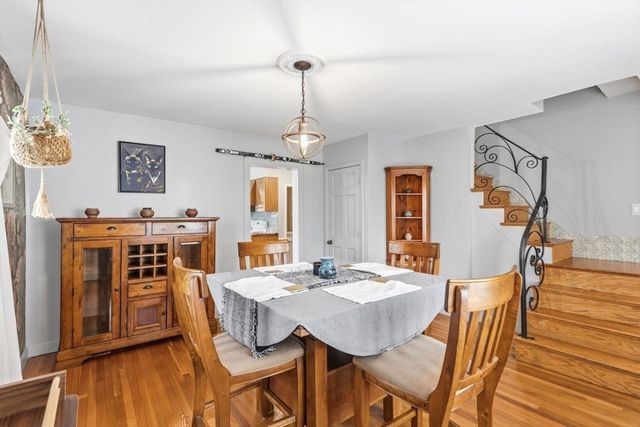 29 Woodlawn St, Lynn, MA 01904