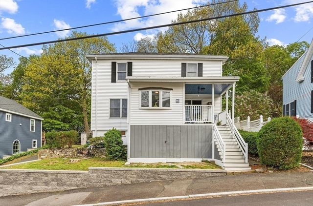 29 Woodlawn St, Lynn, MA 01904