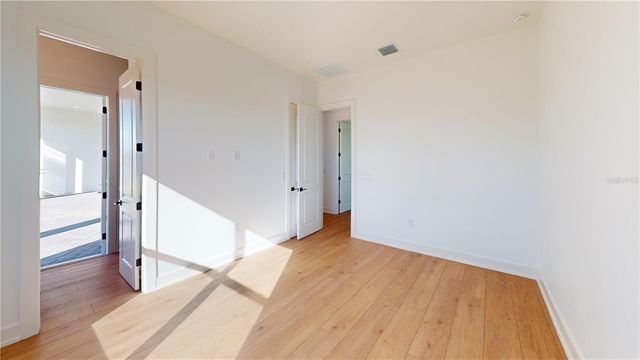 35588 FARMVIEW ROAD, Dade City, FL 33525