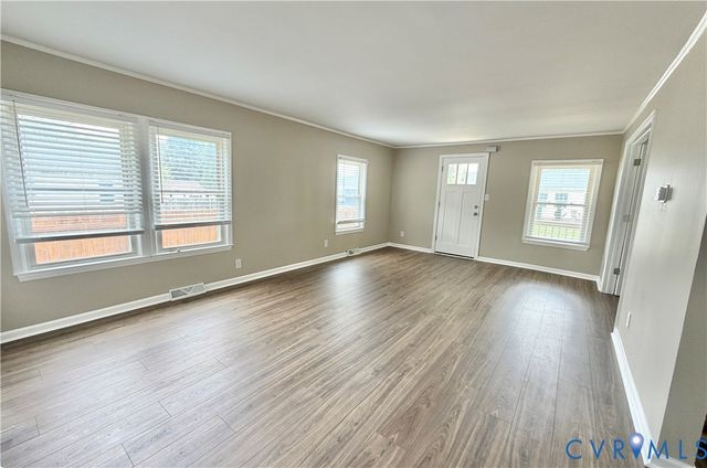12 W Berry St, Sandston, VA 23150
