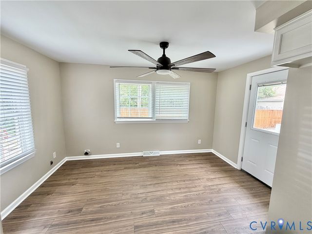 12 W Berry St, Sandston, VA 23150