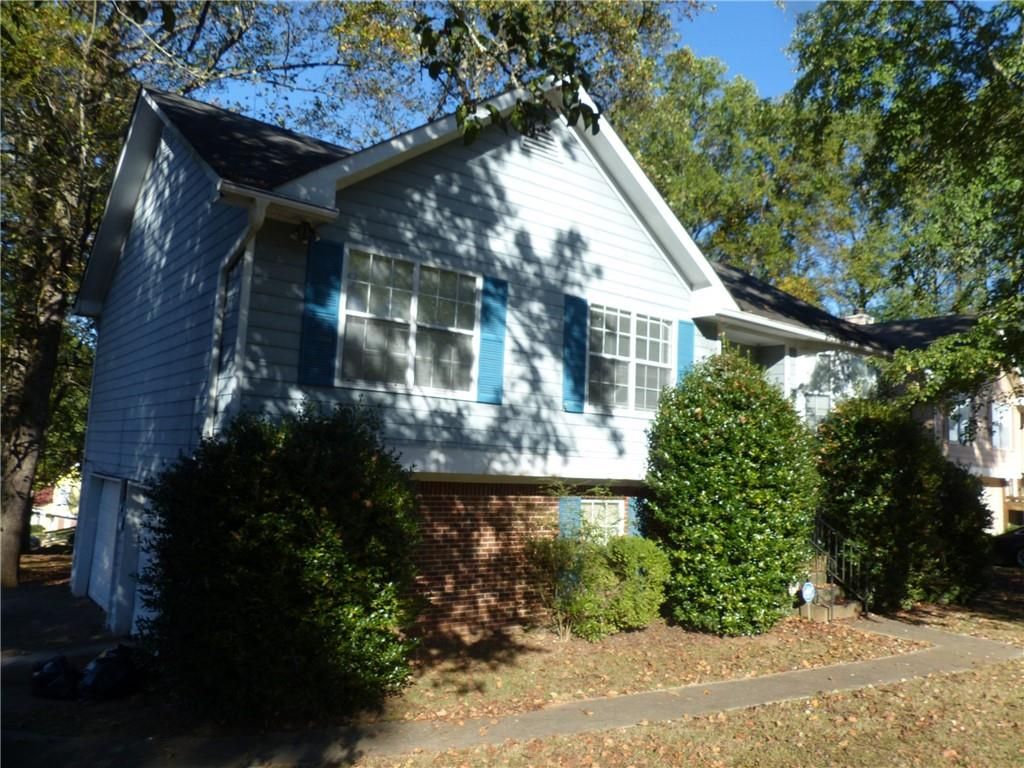 6012 Happy Trails Court, Lithonia, GA 30058