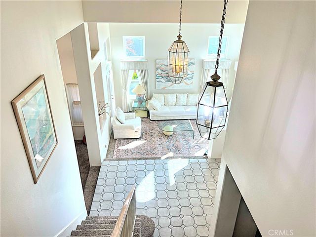42205 Round Hill Drive, Lancaster, CA 93536