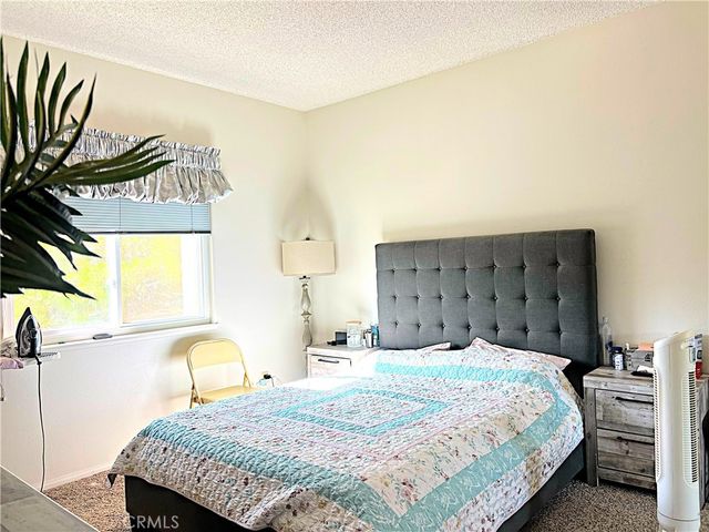 42205 Round Hill Drive, Lancaster, CA 93536