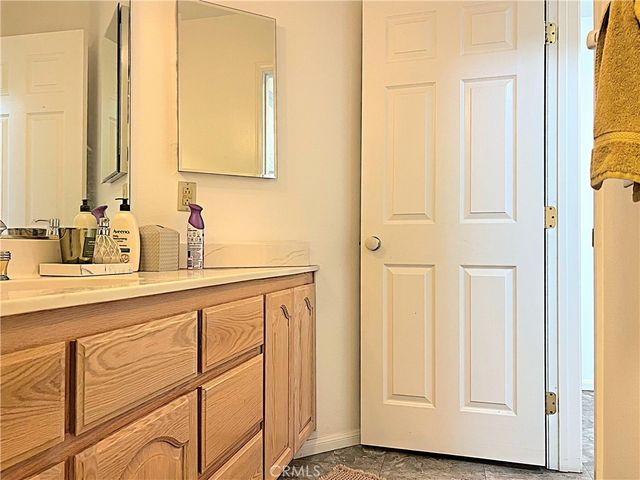 42205 Round Hill Drive, Lancaster, CA 93536