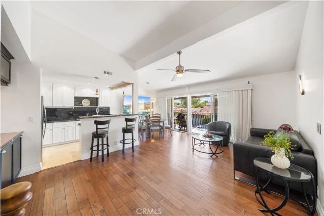 2326 Vista Hogar, Newport Beach, CA 92660
