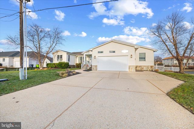 30 MARSHALL RD, Rehoboth Beach, DE 19971