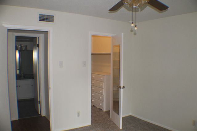 4859 Cedar Springs Road 147, Dallas, TX 75219